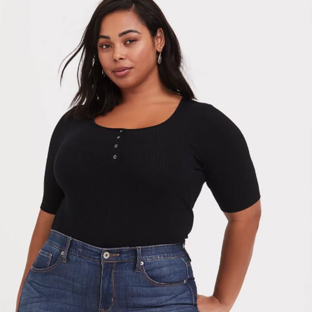 torrid Black Ribbed Henley Scoop Neck Short Sleeve Top